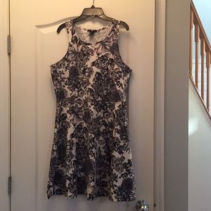 Women’s H&M size Large Casual Dress